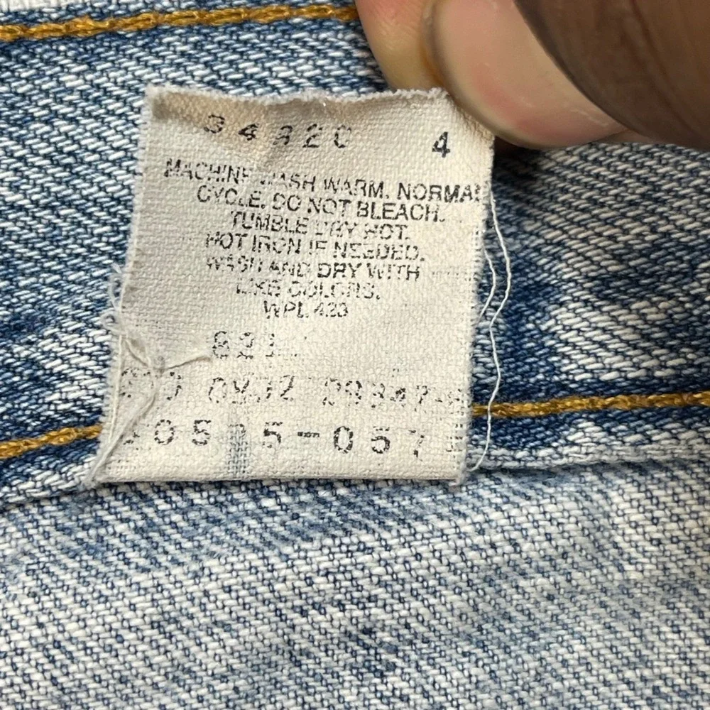 Vintage Levi's 505 Men's 33x33 Jeans Regular Fit Straight Light Wash Distressed‎